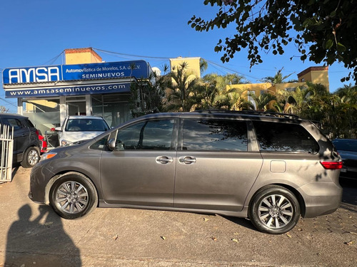 Toyota Sienna 3.5 Xle Piel At