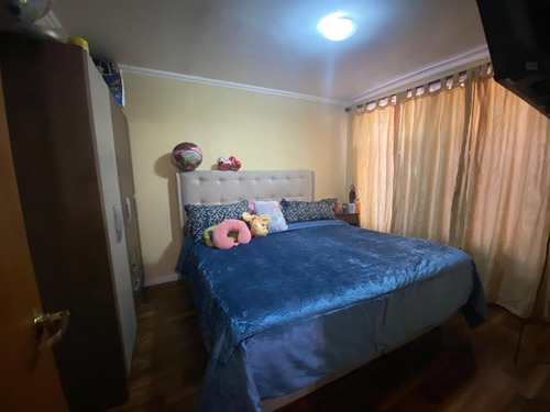 Casa En Venta De 13 Dorm. En Colina