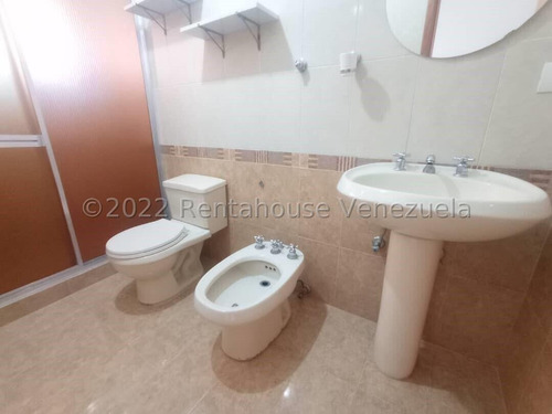 Imagen 4 de 30 de Deisim22-22935 Hermosa Villa Ubicada En Urb Prebo I Valencia Carabobo Con Patio, 4h Habitaciones (incluye Una De Servicio) Excelente Distribucion