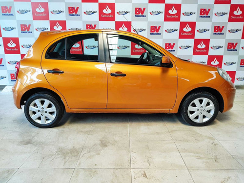 Imagem 3 de 8 de Nissan March 1.6 16v Sv (flex)