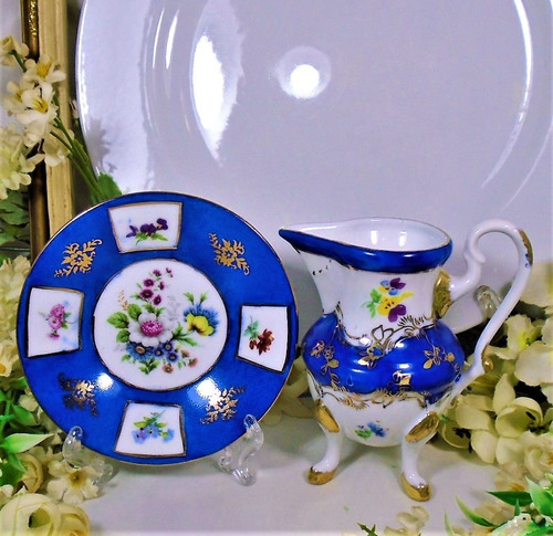 Bella Jarrita De Porcelana Color Azul Con Flores + Plato 