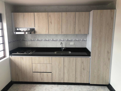 Hermosa Casa En Cajica Centro 145 Mts. Excelente Ubicación