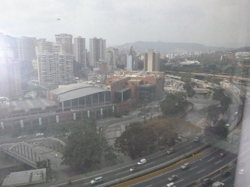 Imagen 12 de 17 de Mls #20-24236 Oficina Alquiler Sabana Grande. Cc El Recreo Me