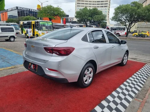 Chevrolet Onix LT 1.0 MT