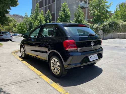 Imagen 3 de 12 de Volkswagen Gol