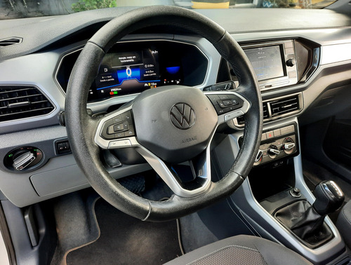 Volkswagen T-Cross 1.0 200 TSI TOTAL FLEX AUTOMÁTICO
