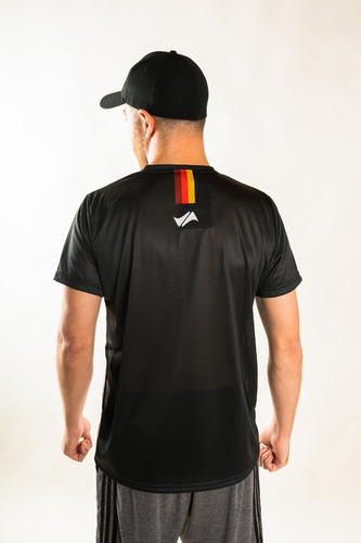 Imagen 2 de 4 de Remera Deportiva Ale