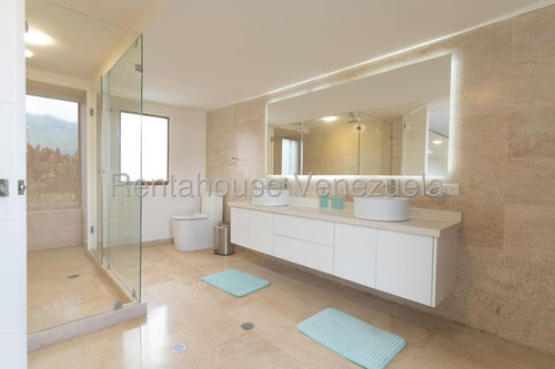 Agp Apartamento En Venta En Colinas De Valle Arriba, Moderno Con Bella Vista Y Áreas Sociales 25-23222 Ys