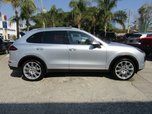 Porsche Cayenne 4.2 Diesel S At