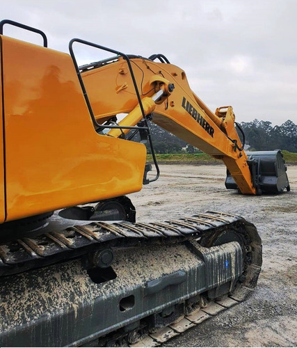 Imagem 5 de 8 de Escavadeira Liebherr R 944 Revisada Rodante Novo
