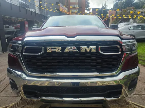 RAM 1500 3.6 BigHorn 4x4 Hibrida