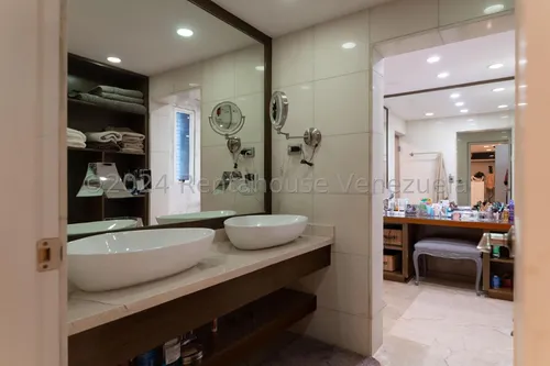 Casa En Venta En La Lagunita