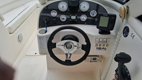 Lancha Real 240 Class Ñ Focker Ñ Phantom- Poddium Nautica