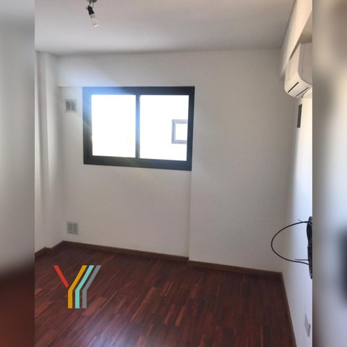 Imagen 3 de 11 de Venta Departamento 1 Dormitorio Al Frente Con Cochera