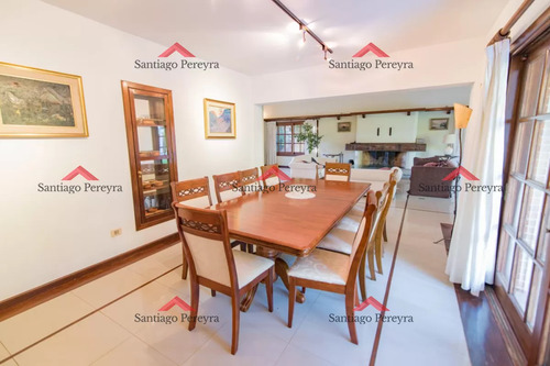 Hermosa Casa En Zona Privilegiada