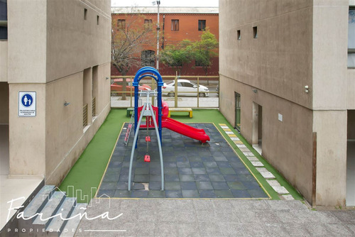Departamento En Venta De 1 Dorm. En Independencia