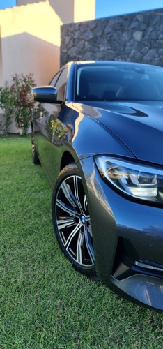 Imagen 3 de 24 de Bmw Serie 3 2020 3.0 330i Sedan Sport 252cv