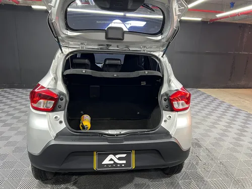 Renault Kwid ICONIC 1.0 MT