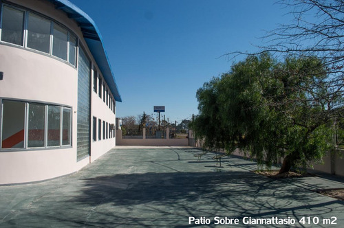 Edificio Comercial - El Pinar