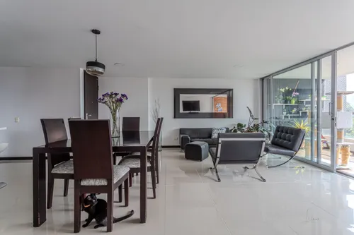 Apartamento En Venta En Loma Las Brujas. Cod V13816