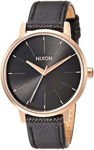 Reloj De Cuarzo Y Cuero Nissan  Kensington  Para Mujer, Colo