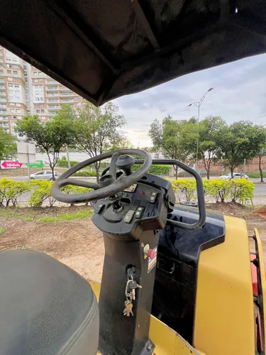 Vibrocompactador Dynapac Cc1200