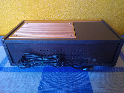 Bonito Radio Reloj National Klarín De 1973 / Am (Usado)