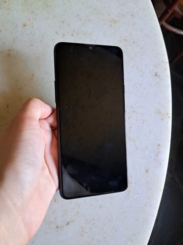 Celular Samsung Galaxy A20s 3gb Negro Color Negro (Usado)