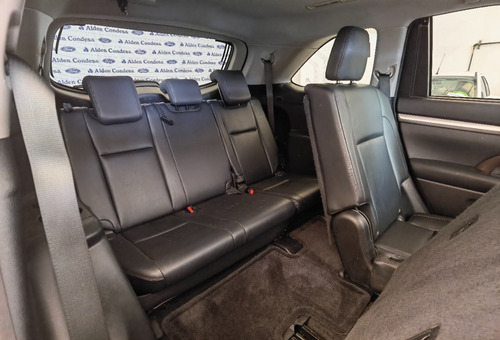 Imagen 13 de 15 de Toyota Highlander Xle V6/3.5 Aut