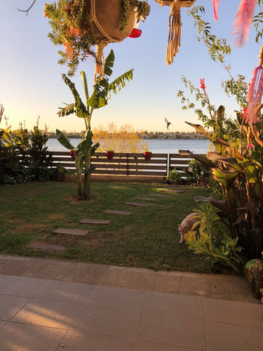   Con Jardín A La Laguna En  Vila Vela , Tigre