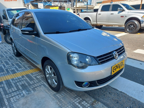 Imagem 1 de 13 de Volkswagen Polo 1.6 Flex Sportline I-motion Gipevel