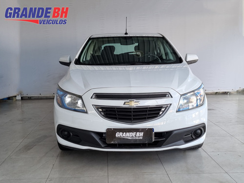 Imagem 2 de 11 de Chevrolet Onix 1.4 Lt Spe/4