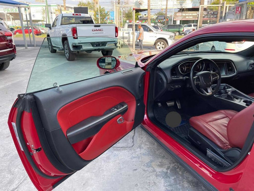 Imagen 11 de 11 de Dodge Challenger 3.6 Black Line X At 2016