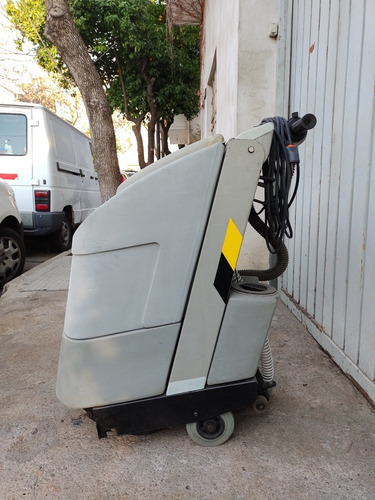 Lavadora De Pisos Comac C45