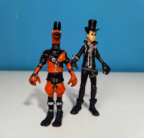 Muñecos Personajes Fortnite X 2 Miniaturas (Usado)
