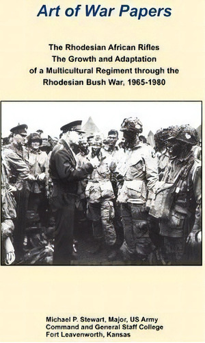 The Rhodesian African Rifles, De Michael P Stewart. Editorial Military Bookshop, Tapa Blanda En Inglés