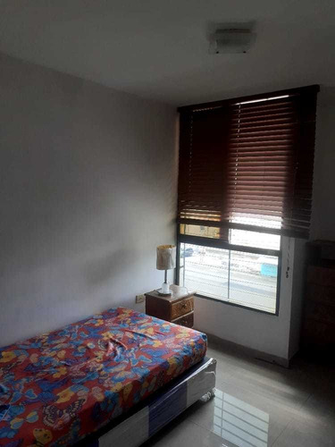 Imagen 14 de 17 de Apartamento En Venta En Los Guayos Paraparal