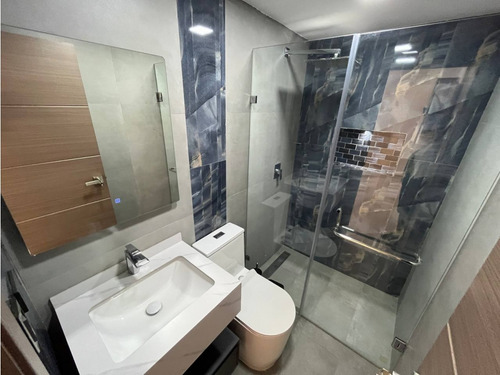 Apartamento En Venta, Res. Jade, Urb. La Soledad.