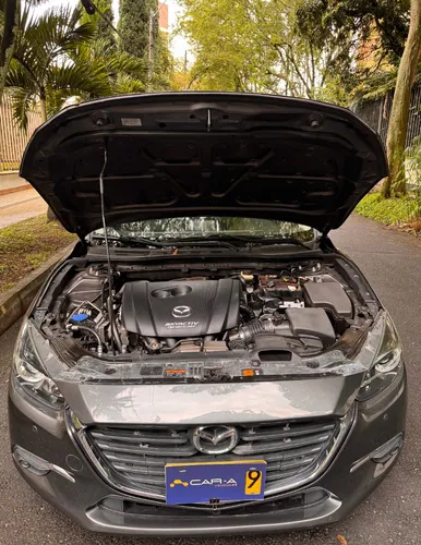 Mazda 3 2.0 Touring At