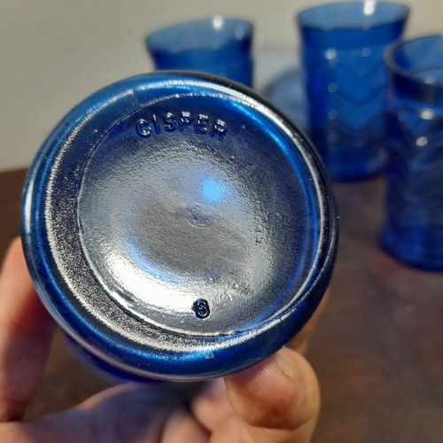 Imagem 3 de 3 de Jogo 4 Copo Azul Cobalto Cisper 250 Ml Bom Estado. Antigo