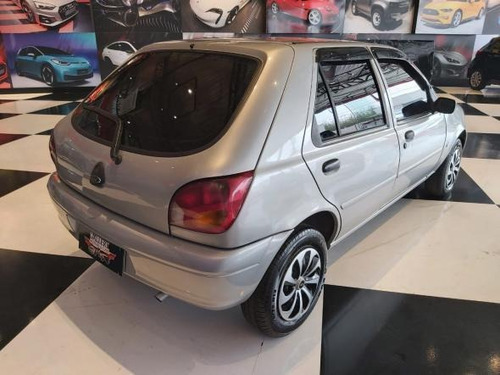 Imagem 4 de 10 de Fiesta Gl Class 1.0i 5p