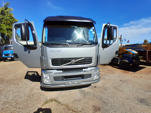 Volvo Vm 260 Plataforma Guincho Impecável !!!