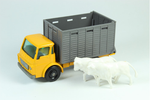 Matchbox -  Cattle Truck - England