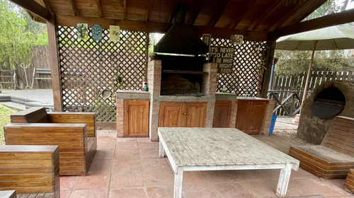 Preciosa Casa Rústica En Condominio, Maitencillo Sur.