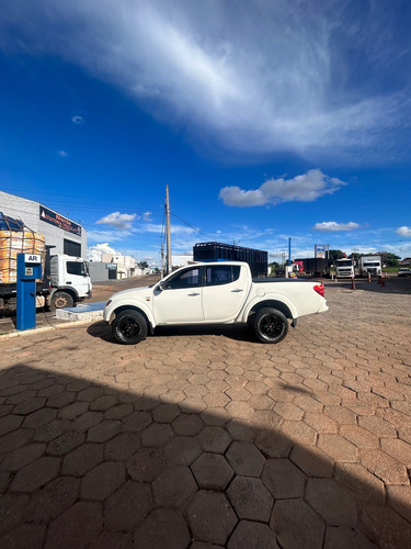Mitsubishi L200 3.2 Triton Hpe Cab. Dupla 4x4 Aut. 4p