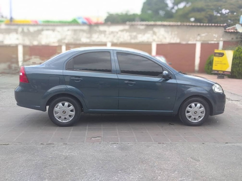 Imagen 4 de 12 de Chevrolet Aveo Lt Sincronico