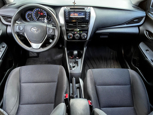 Toyota Yaris XL Live Sedan 1.5 Flex 16V 4p Aut.