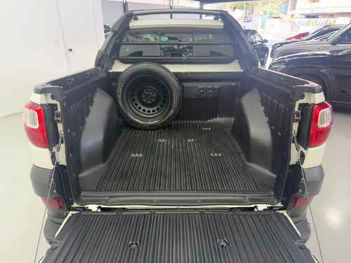 Fiat Strada 1.8 MPI ADVENTURE CE 16V FLEX 2P MANUAL