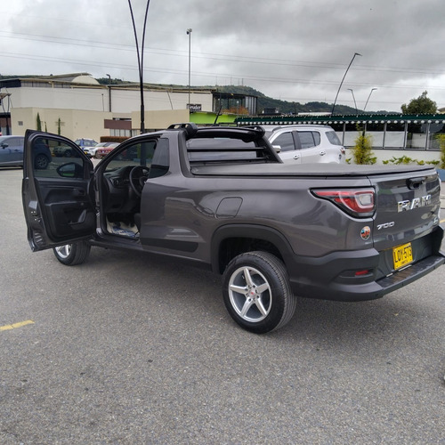 RAM 700 1.4 Slt