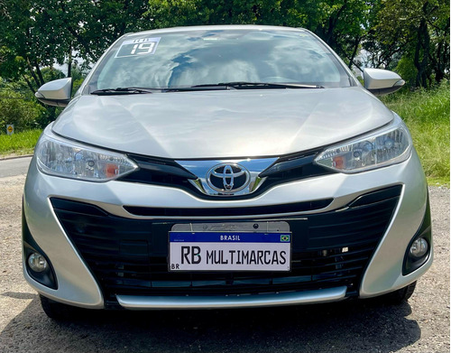 Toyota Yaris Sedán 1.5 Xl 16v Cvt 4p